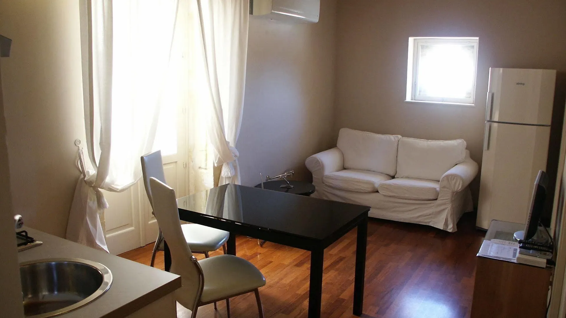 La Via Della Giudecca Acomodação com café da manhã Syracuse 3*,  Itália